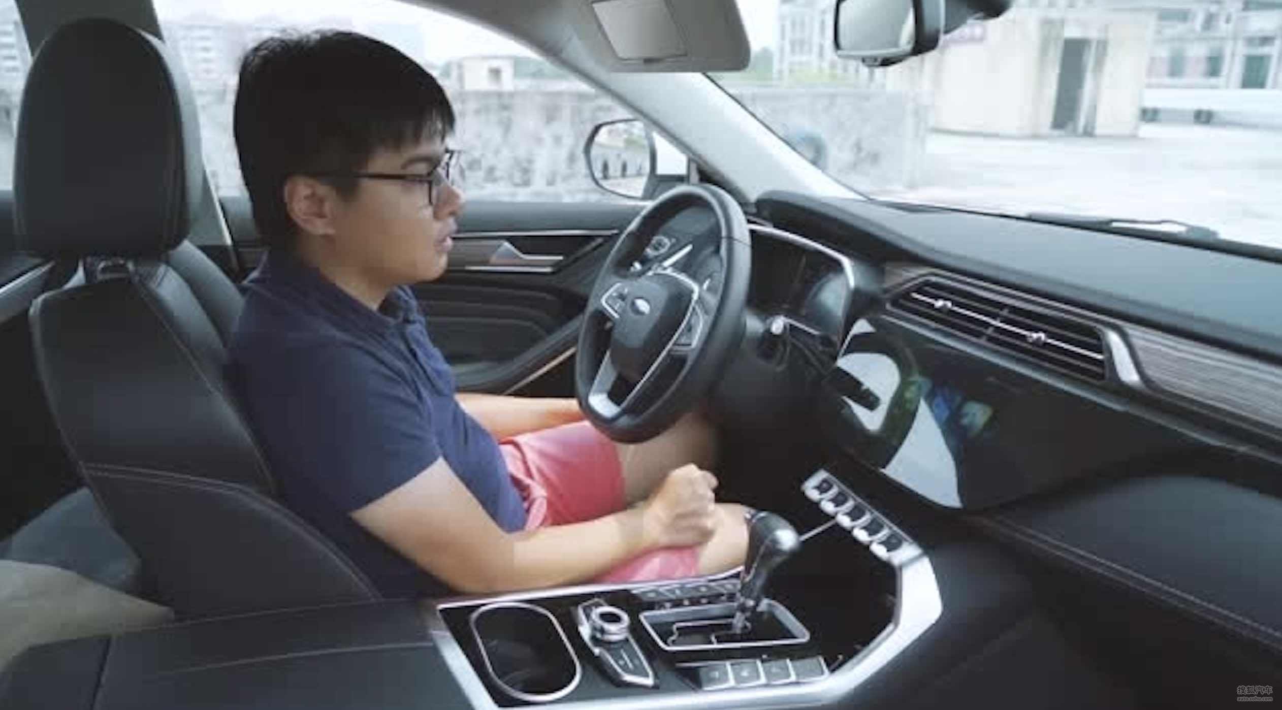 如果你觉得以前的SYNC系统不好用 那么领界会让你有新感受