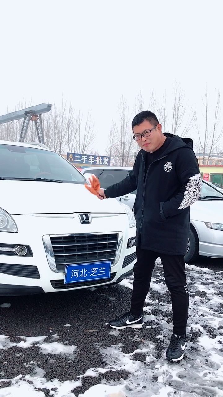要想朋友多-必须买纳智捷大7、我从来不加陌生加油站的油、因为哪个加油站都认识我