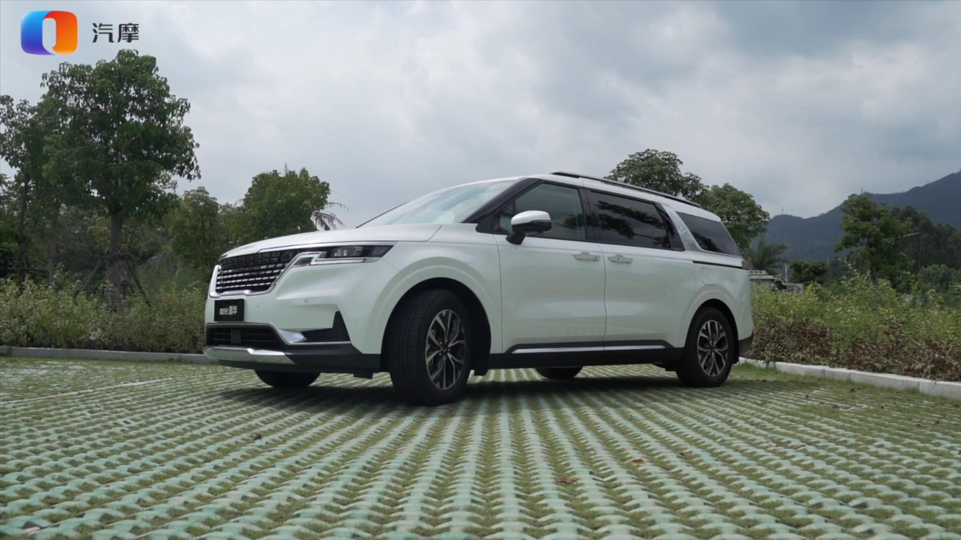 家庭新选择重庆试驾第四代起亚嘉华