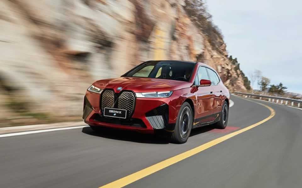 The iX如约而至, BMW 电动化大迈步