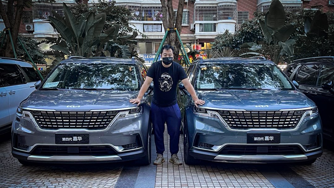 四胎也OK！第四代起亚嘉华全尺寸保姆车报到