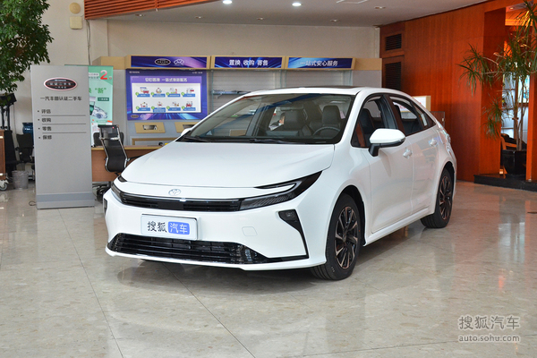 丰田卡罗拉双擎