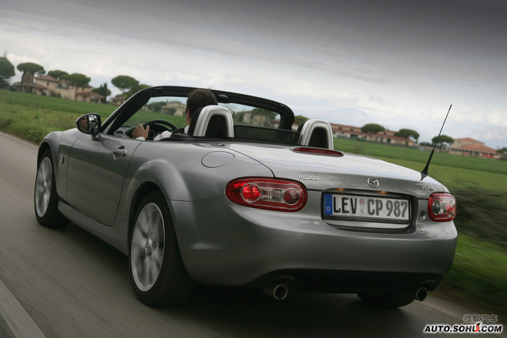 2009款马自达mx5roadster