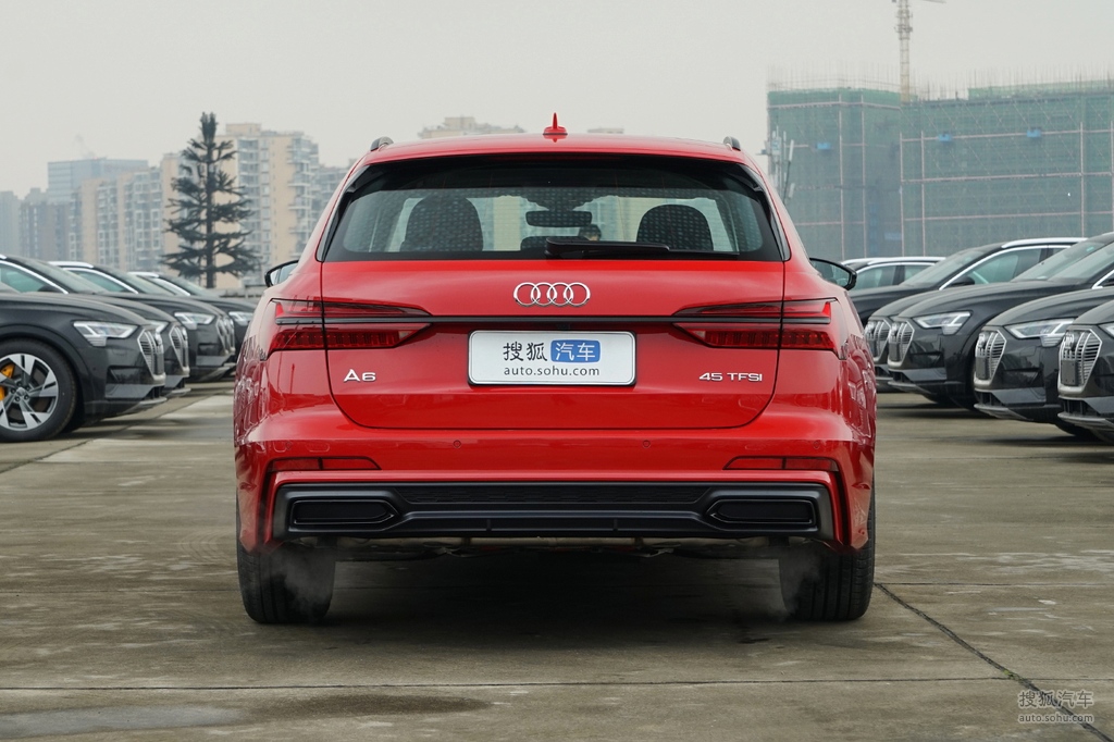 奥迪a6 avant 先锋派 45 tfsi 臻选动感型_搜狐汽车网