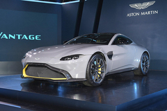 阿斯顿马丁V8 Vantage