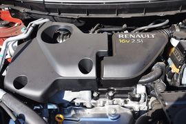 2012款雷诺科雷傲 2.5L四驱舒适导航版