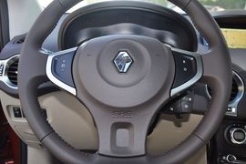 2012款雷诺科雷傲 2.5L四驱舒适导航版