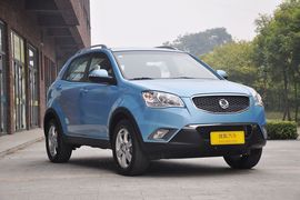 2011款双龙柯兰多 2.0L自动四驱精英导航版