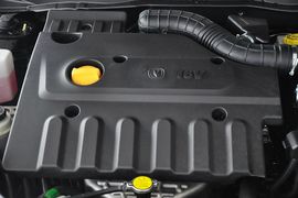 2011款长安悦翔三厢 1.5L手动3G版