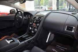 2012款阿斯顿马丁V8 Vantage S