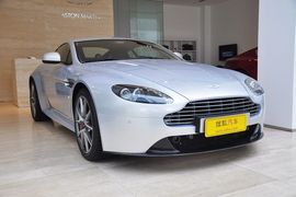 2012款阿斯顿马丁V8 Vantage S