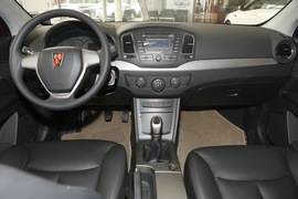 2011款荣威350C PLUS 1.5L手动讯智版到店实拍