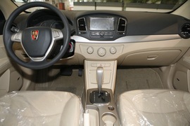 2011款荣威350S PLUS 1.5L自动讯达版实拍