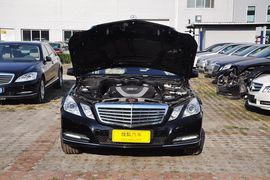 2011款奔驰E300L优雅型