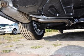 2011款奔驰E300L优雅型