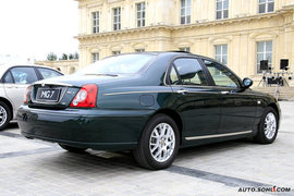 MG名爵7系外观图