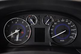 2011款广汽传祺 2.0L自动豪华版