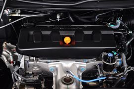 2012款东风本田思域 1.8L VTi自动豪华版