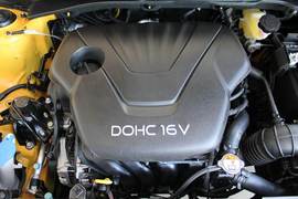 2011款现代飞思1.6L手动舒适版