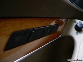 奥迪A6L 2.8FSI内饰