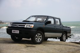 2011款郑州日产锐祺ZD30柴油皮卡海口试驾
