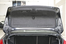 2011款奔腾B70 2.3L手自一体特装版到店实拍