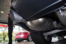 2010款奥迪A5敞篷版 2.0TFSI标准版