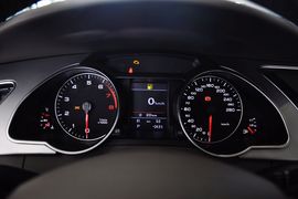 2010款奥迪A5敞篷版 2.0TFSI标准版