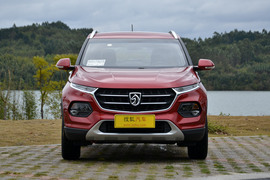 2017款宝骏510 1.5L 手动时尚型