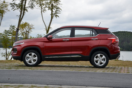 2017款宝骏510 1.5L 手动时尚型