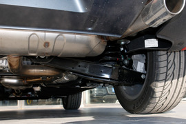 2017款奥迪Q3 40 TFSI quattro 全时四驱风尚型