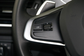 2017款宝马1系三厢 125i 运动型