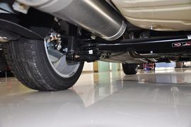 2011款东风标致408 2.0L自动舒适型
