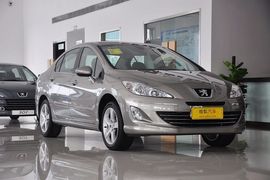 2011款东风标致408 2.0L自动舒适型