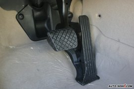 明锐导航版内饰