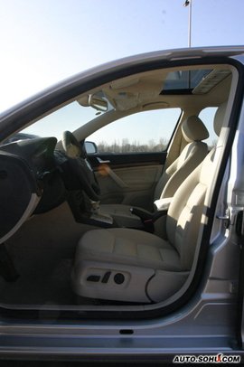 明锐导航版内饰