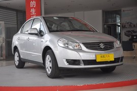 2011款长安铃木尚悦 1.6L手动舒适型