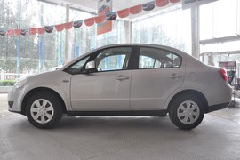 2011款长安铃木尚悦 1.6L手动舒适型