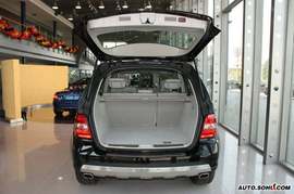 奔驰ML350外观实拍