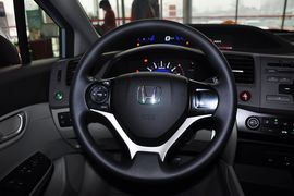 2012款东风本田思域 1.8L EXi舒适自动版
