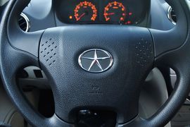 2012款江淮同悦Cross 1.3L手动豪华型