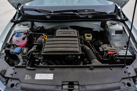 2017款大众宝来1.6L自动豪华型