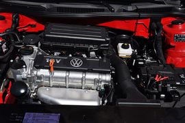 2012款大众宝来 1.6L手自一体时尚型