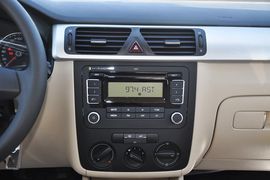 2012款大众宝来 1.6L手自一体时尚型