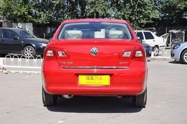 2012款大众宝来 1.6L手自一体时尚型