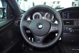 2011款宝马M3 4.0L双门版