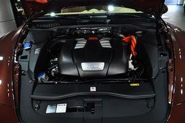 2011款保时捷Cayenne S Hybrid到店实拍