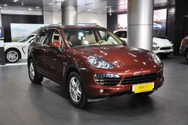 2011款保时捷Cayenne S Hybrid到店实拍