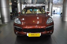 2011款保时捷Cayenne S Hybrid到店实拍