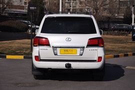 2010款雷克萨斯LX570到店实拍